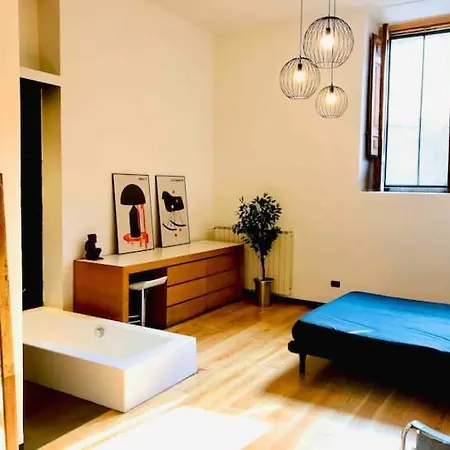Holiday home Oli-oli House Center, Two Adjacent House X11 People,double Kitchen, Courtyard, *