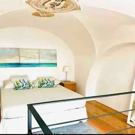 בית נופש Oli-oli House Center, Two Adjacent House X11 People,double Kitchen, Courtyard,