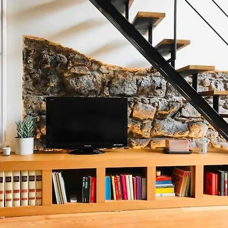 Holiday home Oli-oli House Center, Two Adjacent House X11 People,double Kitchen, Courtyard, *